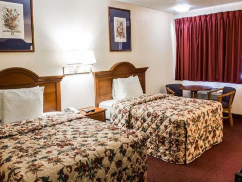 Econo Lodge Goldsboro Hwy 70 Luaran gambar