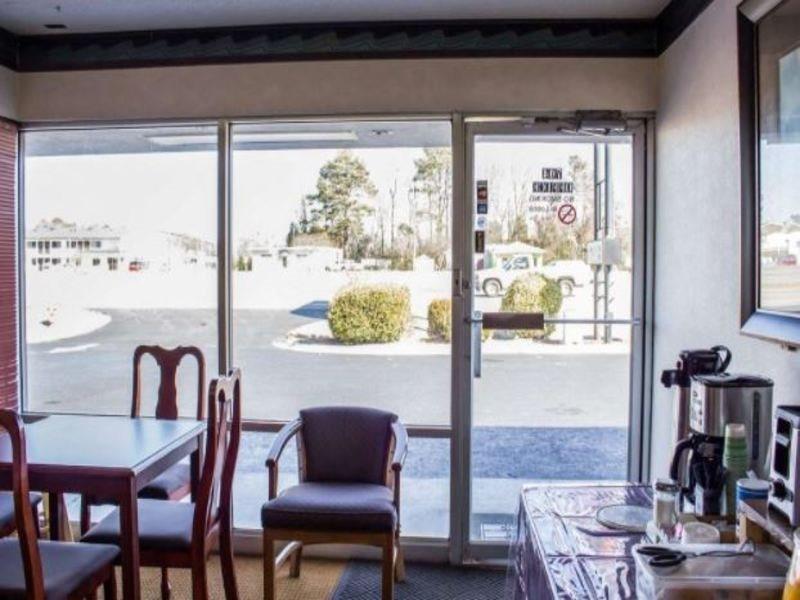 Econo Lodge Goldsboro Hwy 70 Luaran gambar