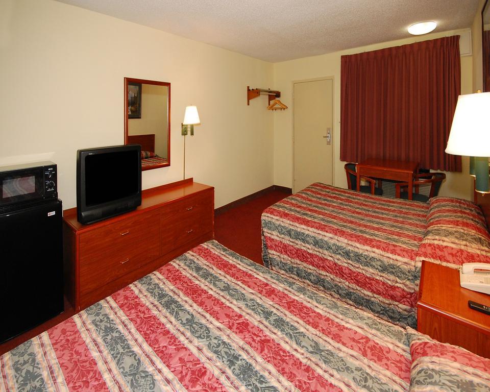 Econo Lodge Goldsboro Hwy 70 Luaran gambar